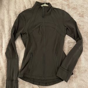 Lululemon Define Jacket Luon in Olive Green